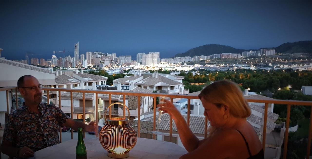 2 Bed Penthouse Apartment - Sea Views - Sleeps 4 Finestrat Exterior photo